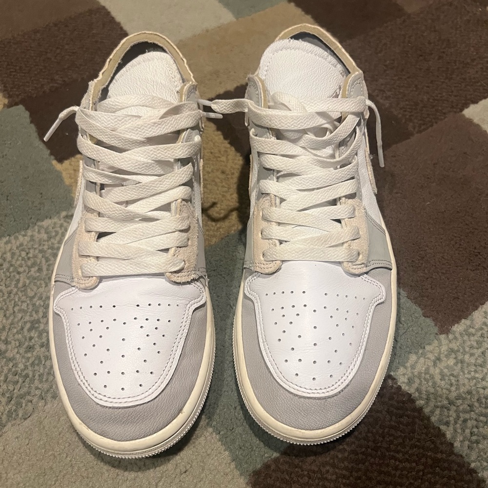 Size 10 Men's Nike Air Jordan 1 Low SE Craft